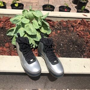 Nike men’s Air Force 1 foamposite sneakers black/silver 11.5